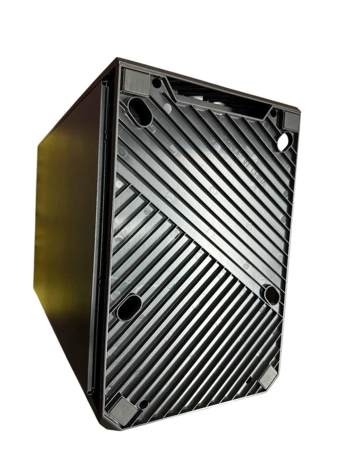 SilverStone ALTA G1M, Black, Micro-ATX Tower with Stack Effect Design, 180mm Fan-6