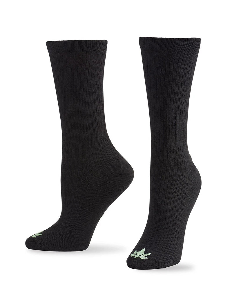 HUE Theracom Ribbed Night Crew Socks, BLACK, OS-1
