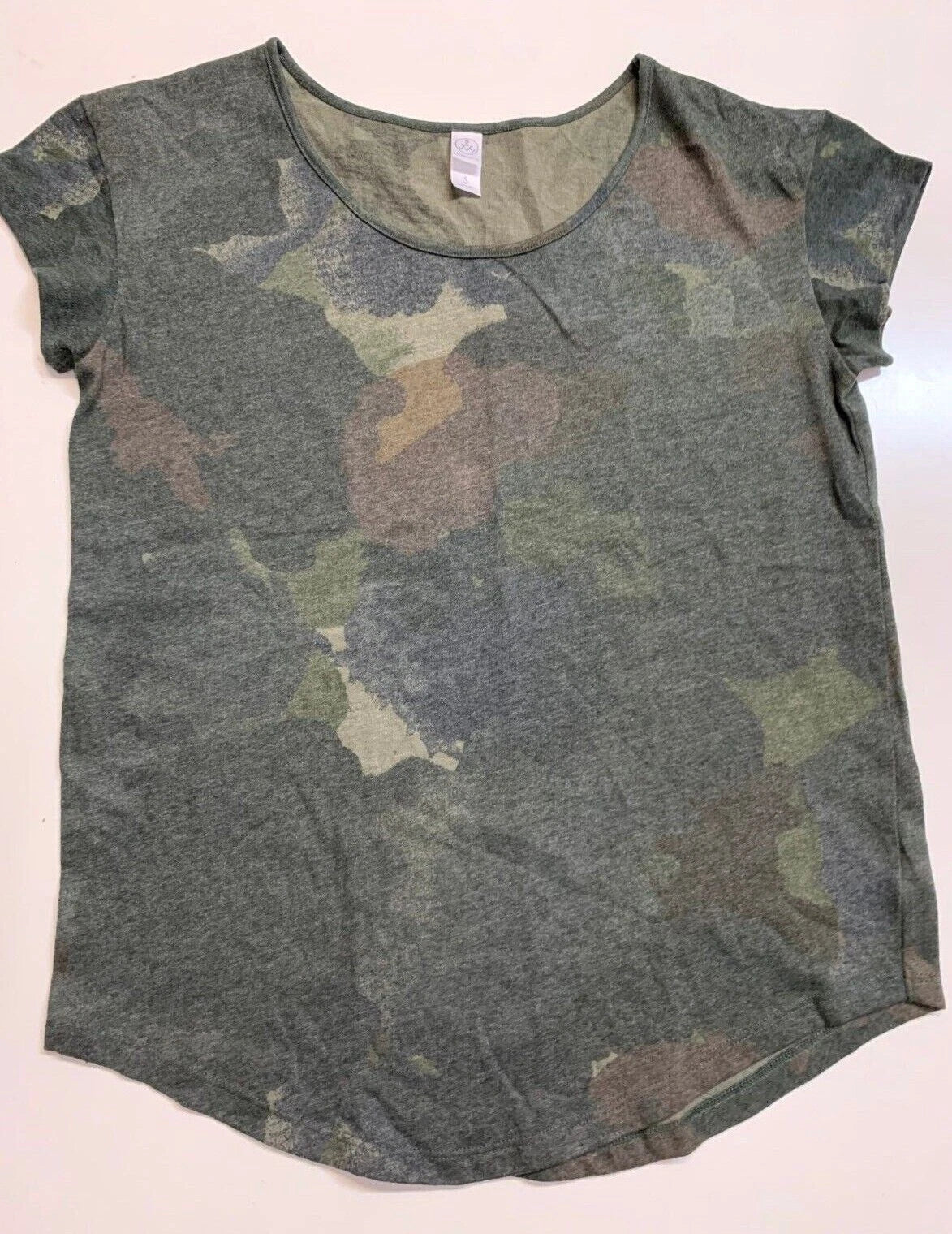 Alternative Women's Origin Short-Sleeve Soft T-Shirt - Camo Dreamstate -Small