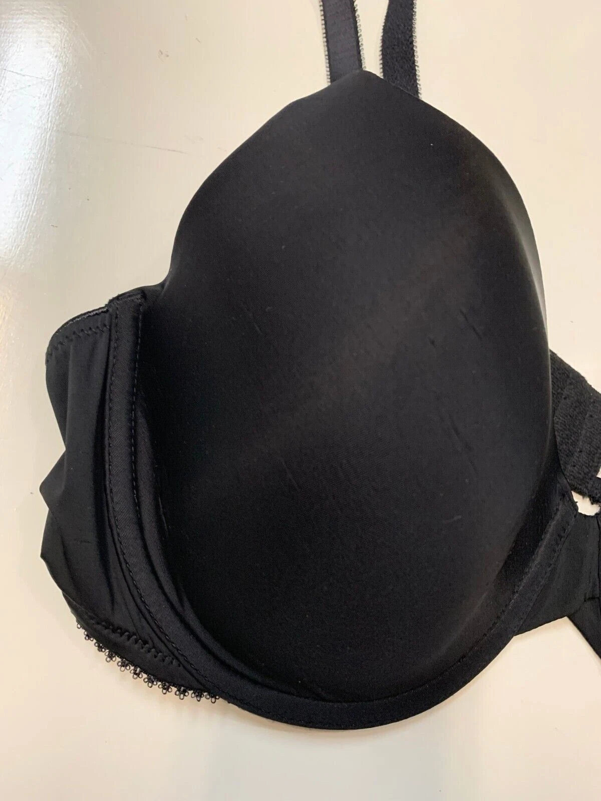 Calvin Klein Women's Perfectly Fit Push Up Plunge Memory Touch Bra, Black, 38C