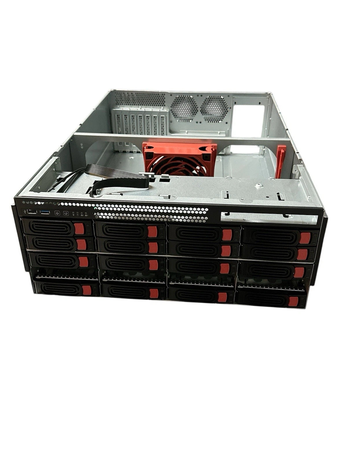 SilverStone RM43-320-RS 4U 20-bay 2.5" / 3.5" HDD / SSD Rackmount Storage (Read)-6