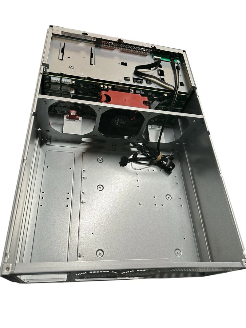 SilverStone RM43-320-RS 4U 20-bay 2.5" / 3.5" HDD / SSD Rackmount Storage (Read)-7
