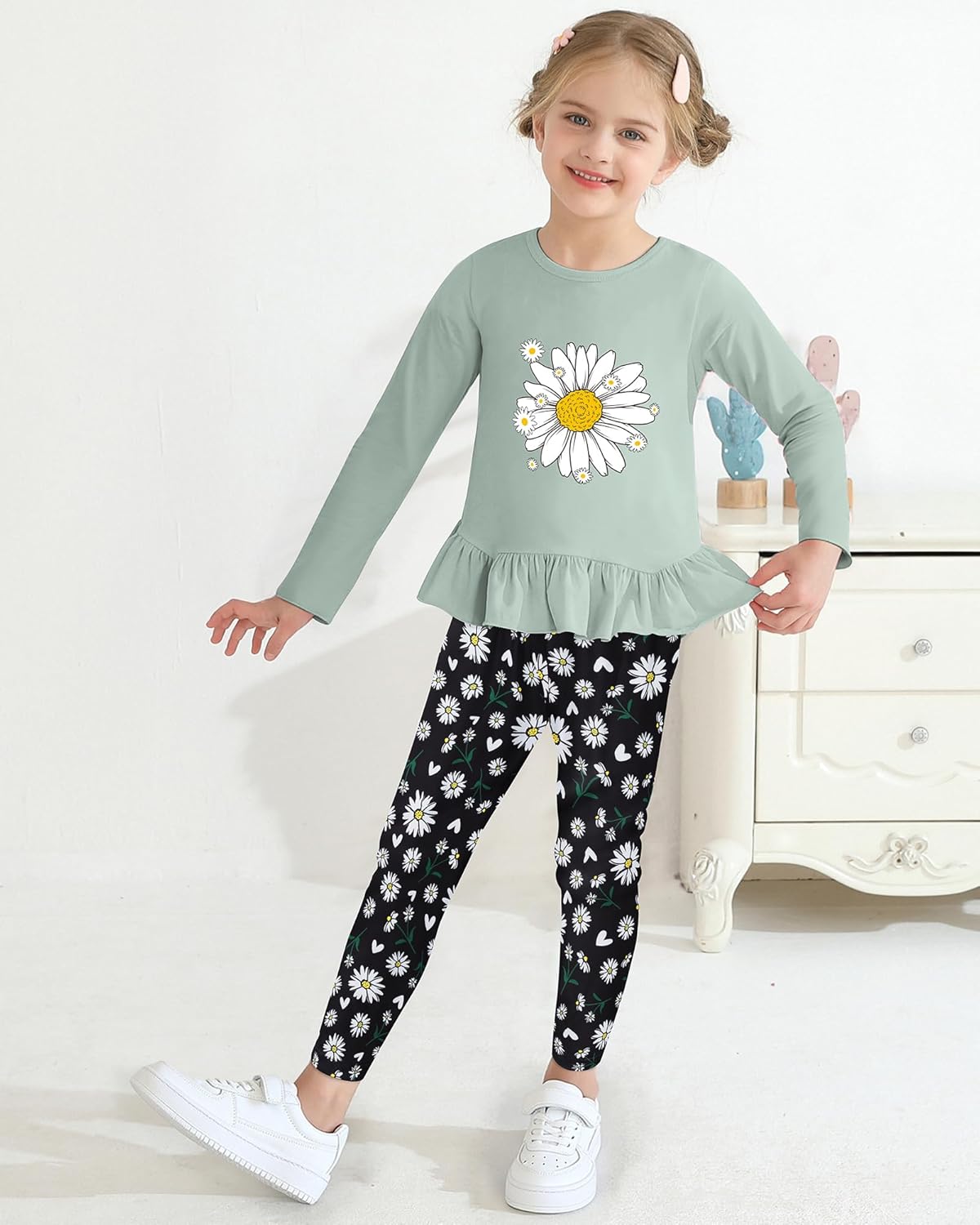 CARETOO Toddler Girl Clothes Girl 2pcs Fall Winter Outfit Ruffle Hem Top and Full-print Patterned Pants 2-7 Years