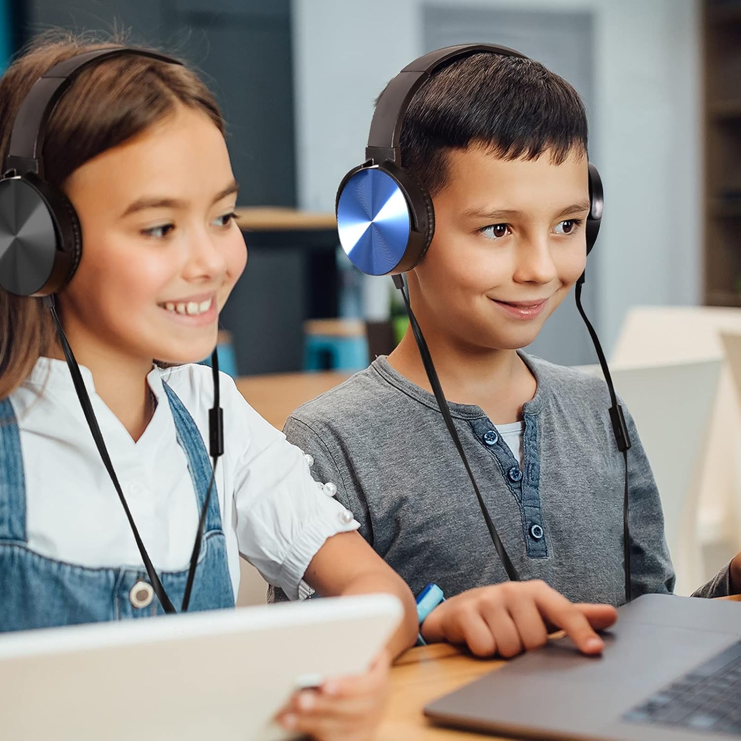 Premium Classroom Headphone with Microphone (5 Pack) - Kids Wired Earphones with Mic for School Students K-12 & Teachers, Soft Swivel On Ear Pads- Perfect for E-Learning, Meetings, Calls -(Colorful)