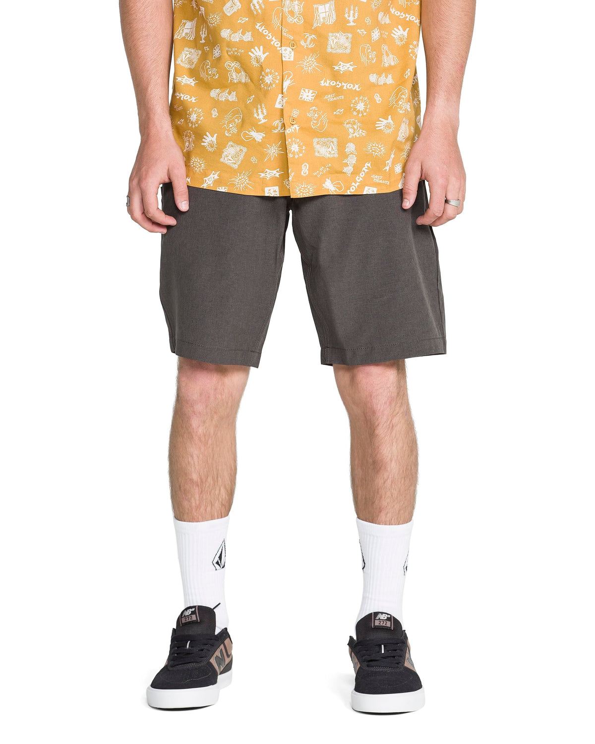 Volcom Men's Kerosene 21" Hybrid Chino Shorts