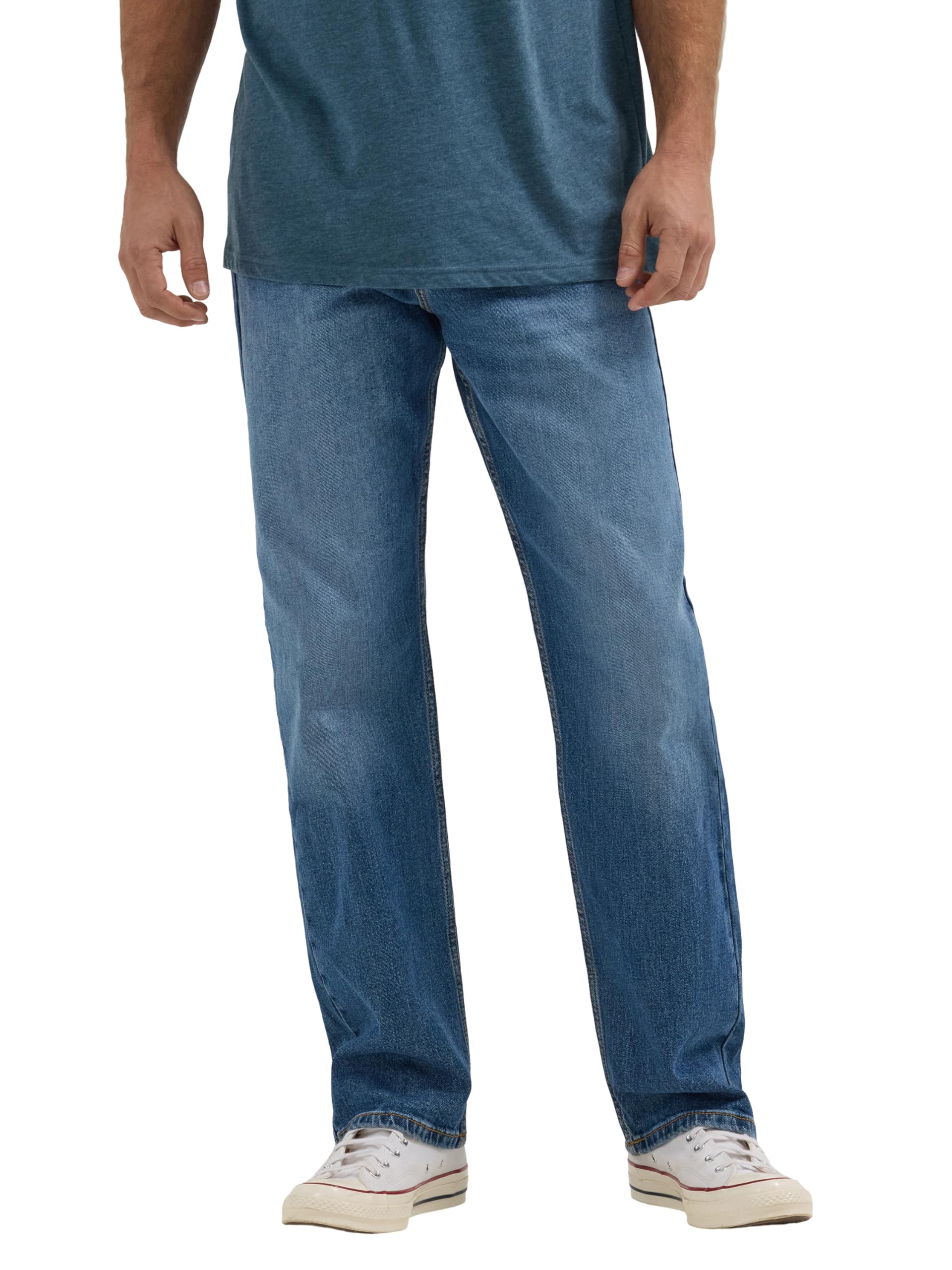 Wrangler Mens Men's Free-to-Stretch Relaxed Fit Jean-15