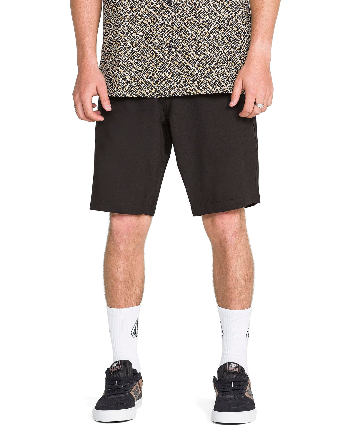 Volcom Men's Kerosene 21" Hybrid Chino Shorts