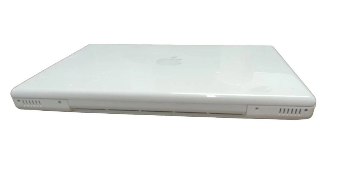 Apple MacBook A1181 13" 2008 Intel core 2 Duo 2.1 GHz 2GB RAM 80GB HDD AS IS